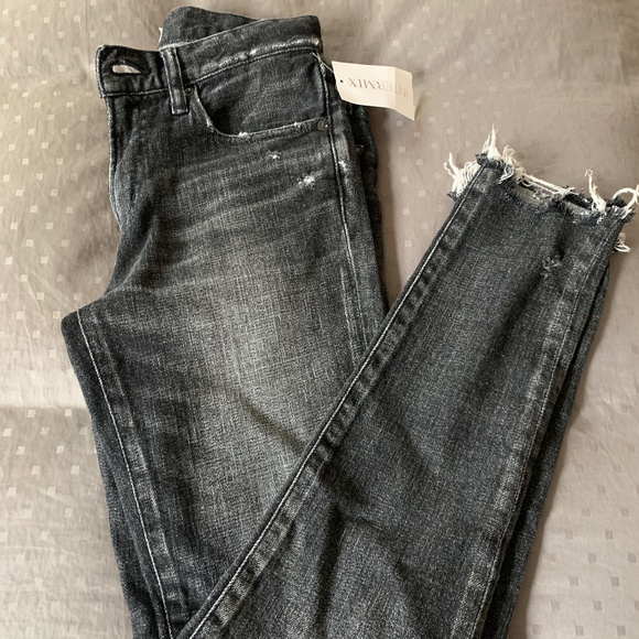NWT Moussy Vintage Checotah Skinny Jeans - Picture 4 of 8